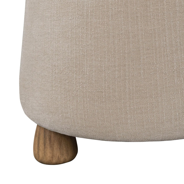 Gisselle Ottoman