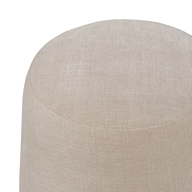 Gisselle Ottoman